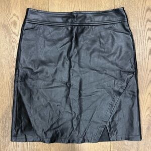 LOFT Black Pencil Skirt